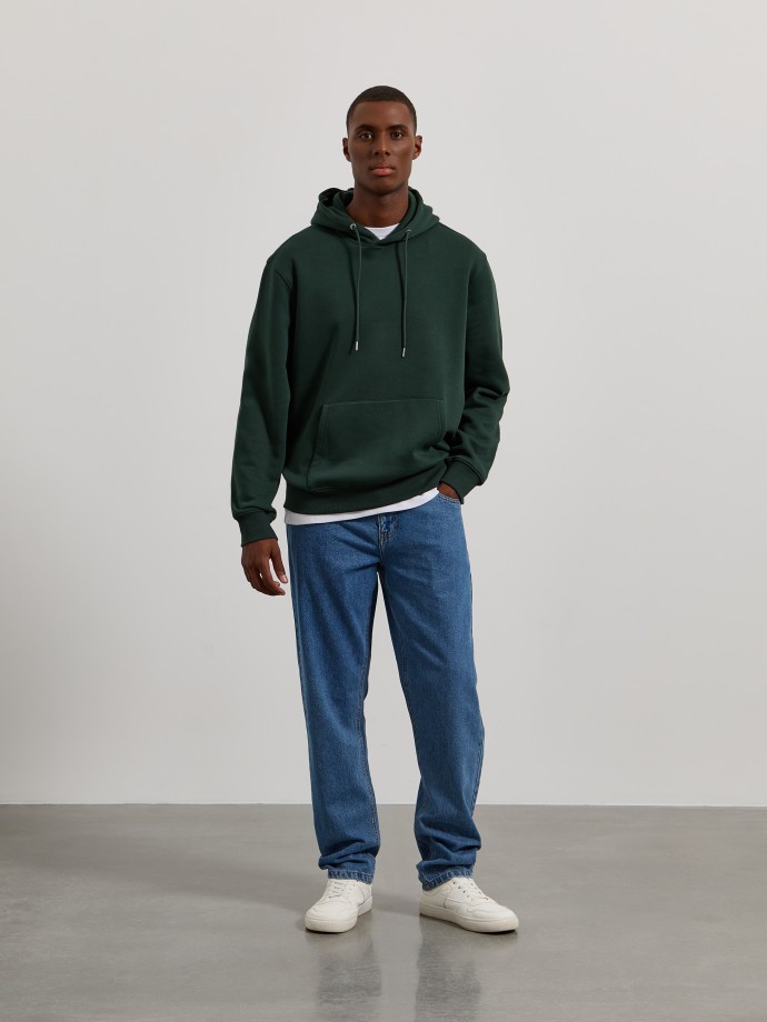 Sweatshirt com carapu�o