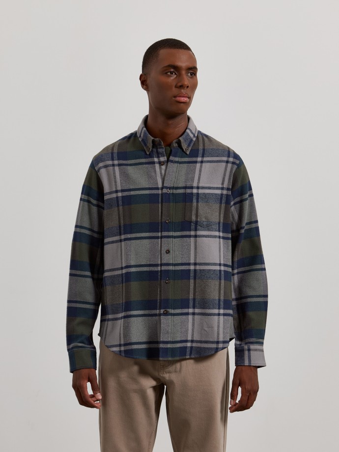 Camisa de flanela aos quadrados