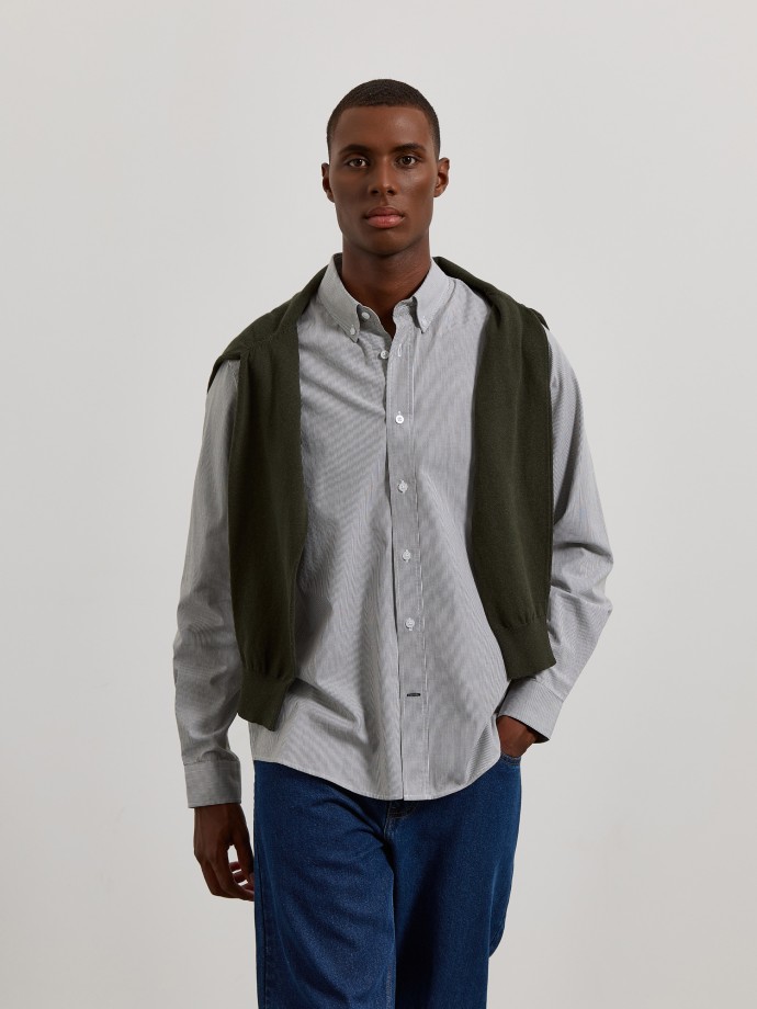 Camisa em popeline �s riscas