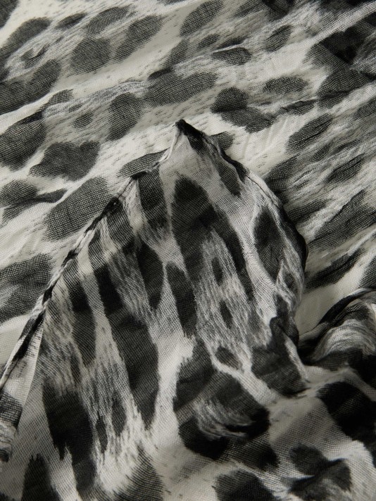 Lenço animal print Lenço animal print