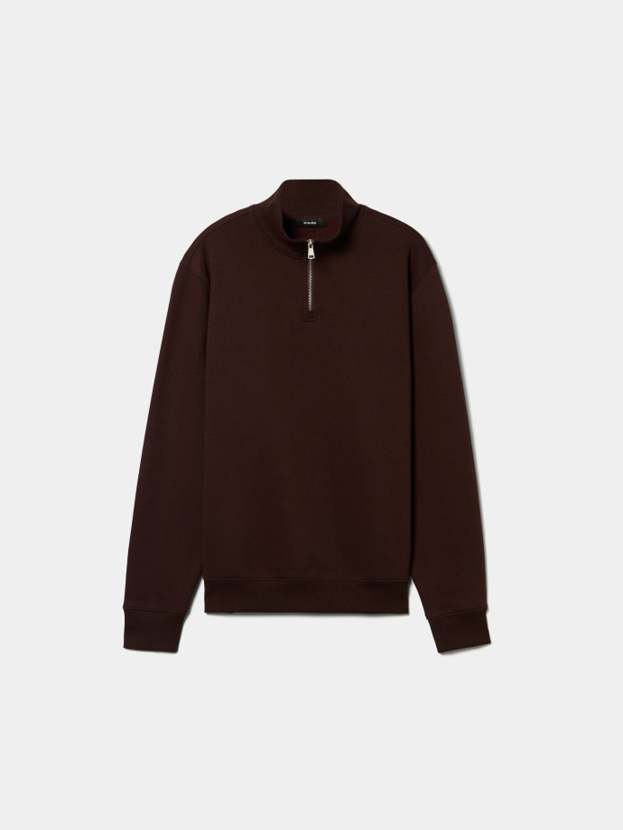 Sweatshirt com fecho