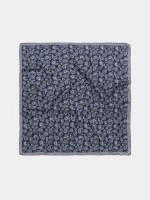 Len�o com padr�o paisley