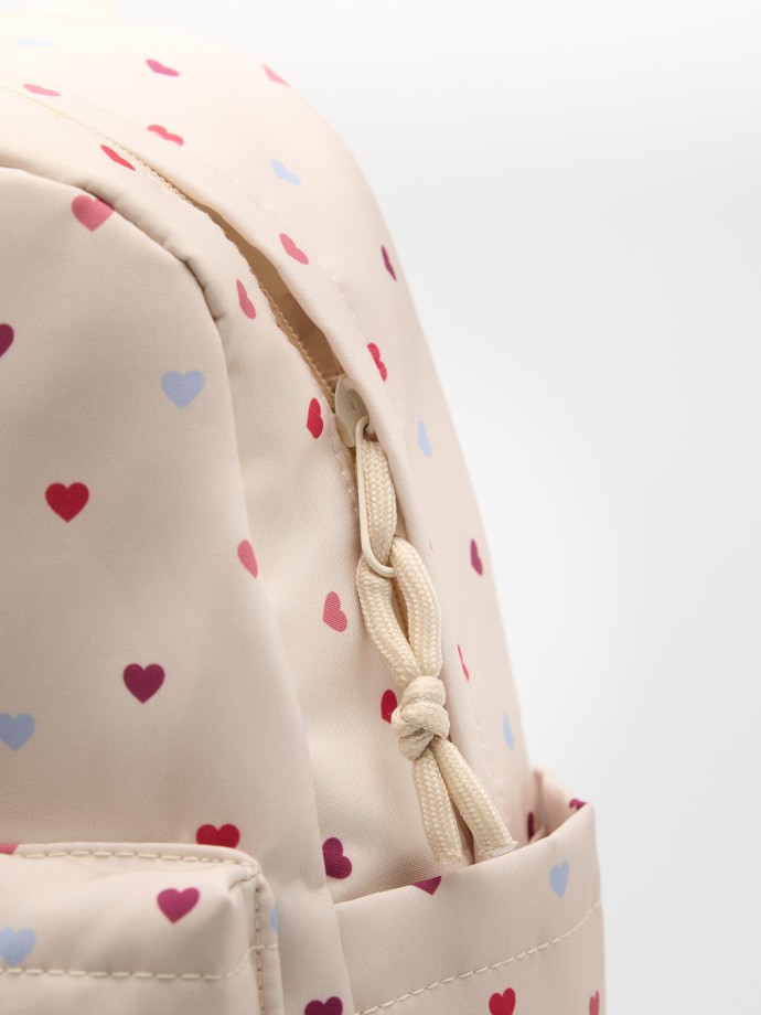 Mochila com corações Mochila com corações