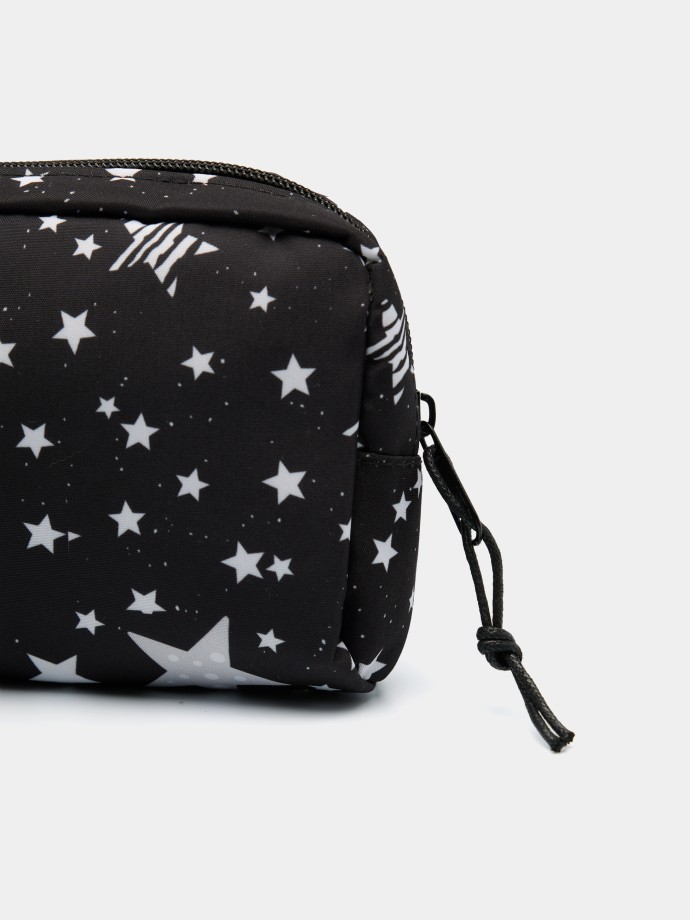 Estojo com estampado de estrelas