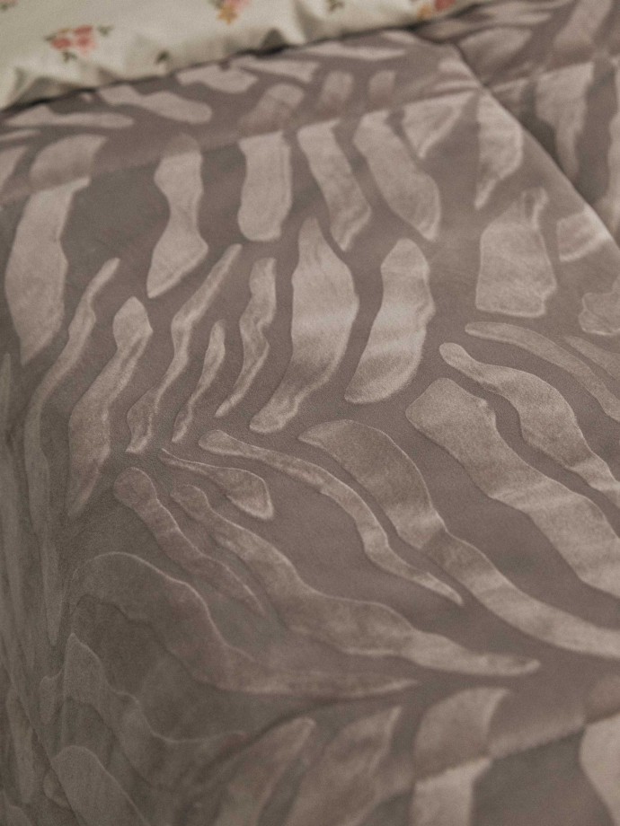 Edredão de casal com padrão jacquard Edredão de casal com padrão jacquard