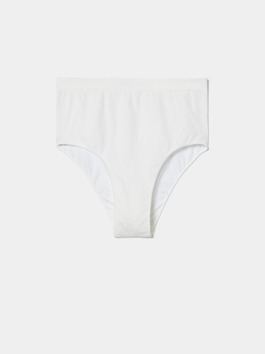 Cuecas de cintura subida sem costuras