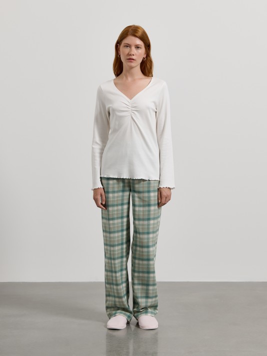 Pijama com calças aos quadrados Pijama com calças aos quadrados