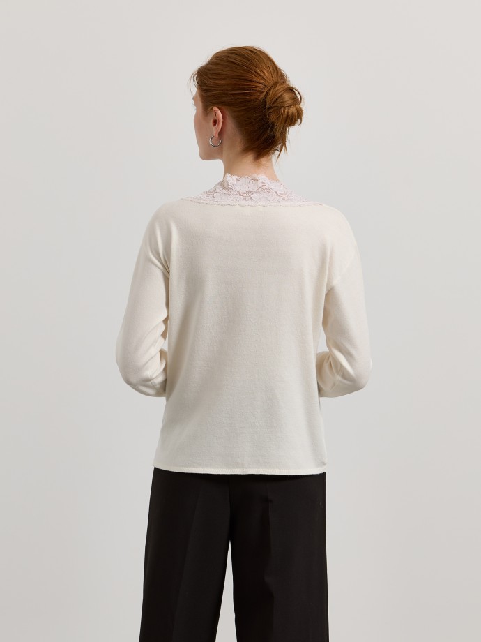 Camisola com renda