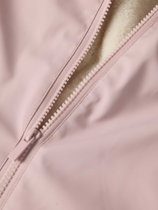 Parka com carapuço e pelo Parka com carapuço e pelo