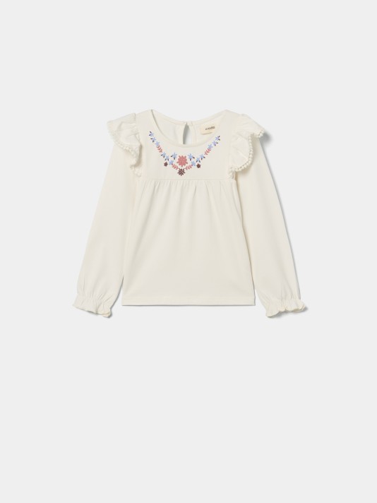 Blusa com folhos e estampado