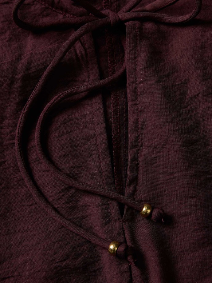 Blusa com cintura franzida