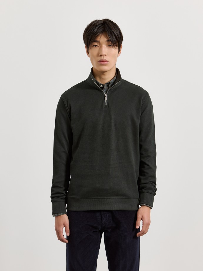 Sweatshirt com gola de fecho