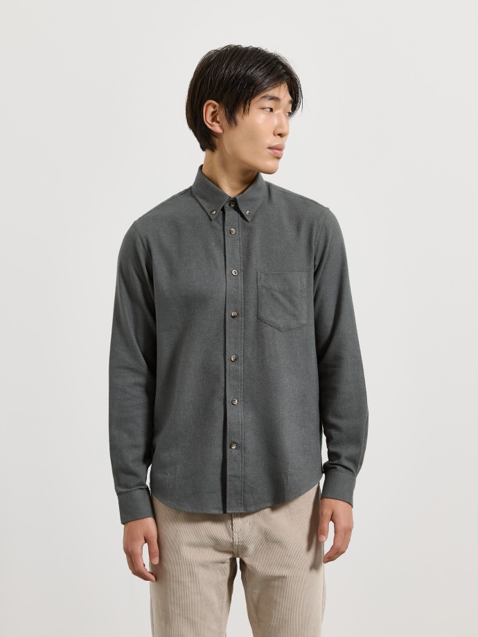 Camisa com bolso