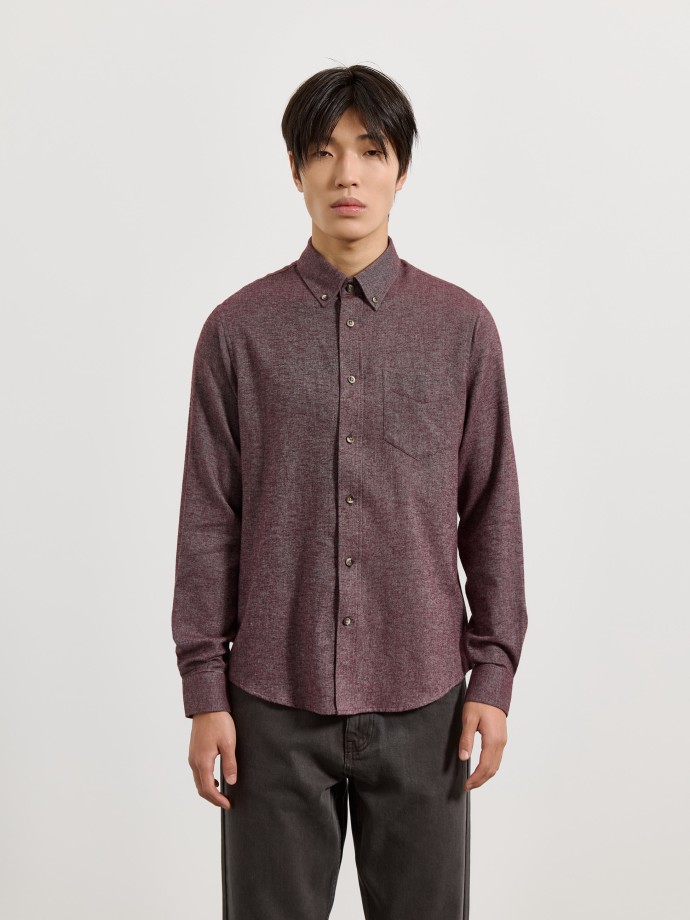 Camisa com bolso