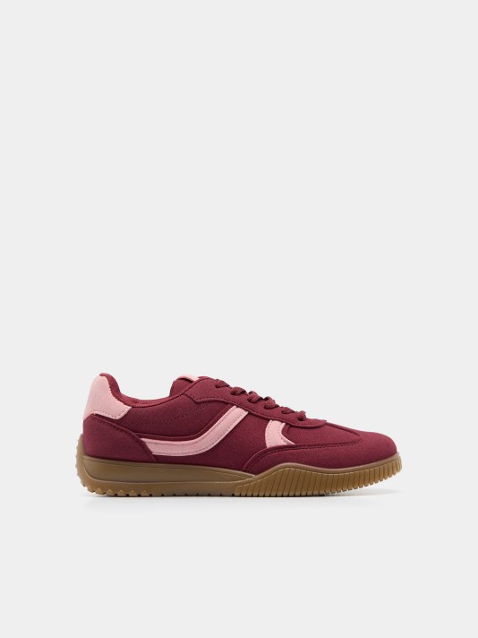 Sapatilhas em vermelho Sapatilhas em vermelho