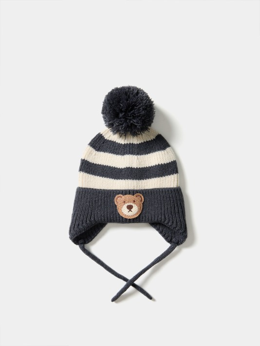Gorro �s riscas com urso