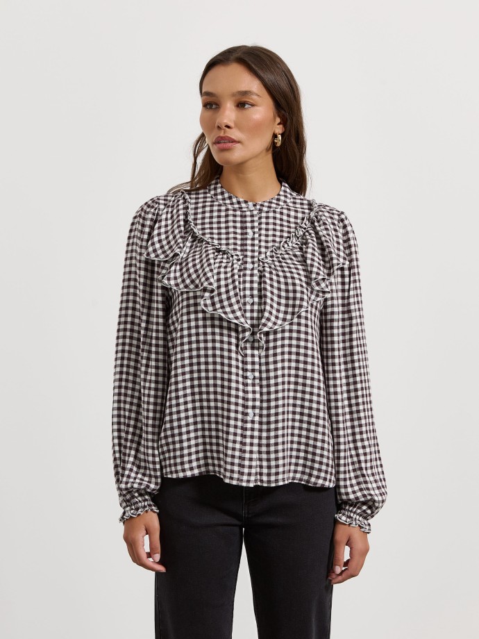 Camisa xadrez com folhos