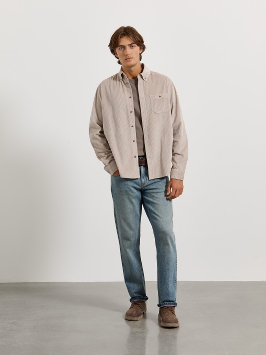 Camisa de bombazine com bolso Camisa de bombazine com bolso