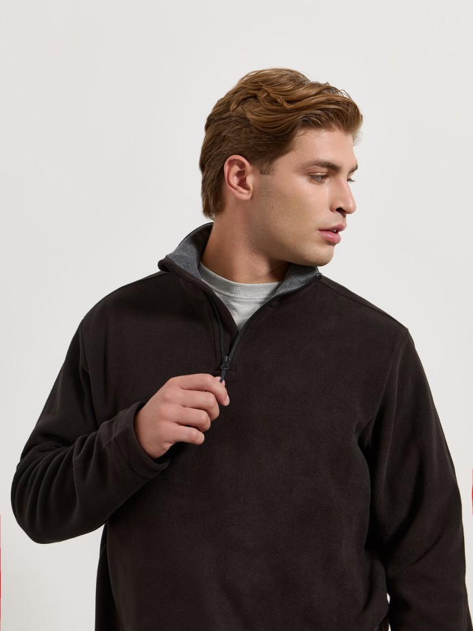 Camisola polar com fecho