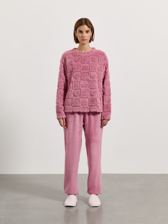 Pijama polar com corações Pijama polar com corações