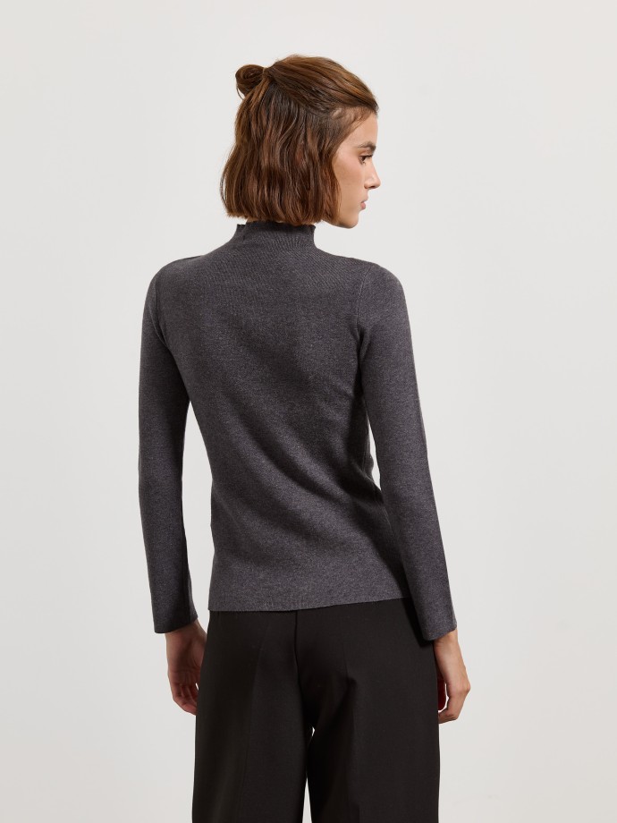 Camisola de malha com abertura no decote Camisola de malha com abertura no decote