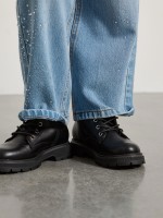 Bota preta de cano alto
