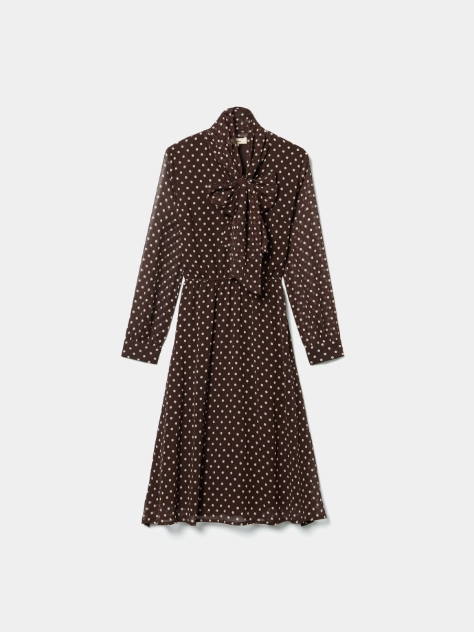Vestido �s bolinhas com la�o