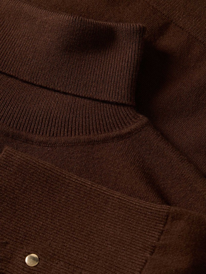 Camisola de malha de gola alta Camisola de malha de gola alta